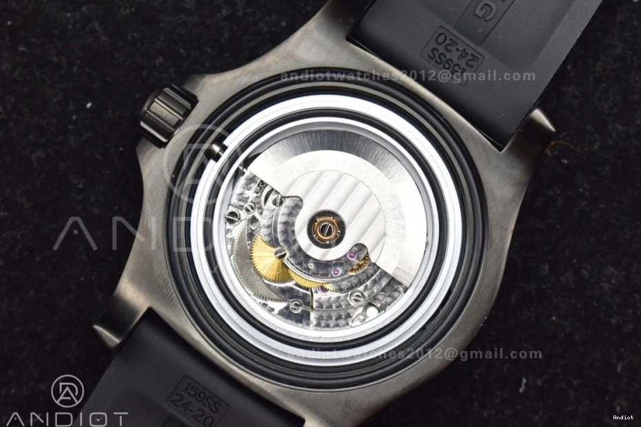 on Rubber Superocean A2824 Black 1:1 Dial Edition Best Strap Bezel TF Yellow 44 Black Automatic 0516
